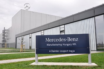 9621_Mercedes_Benz_Manufacturing_topallasok_kep.jpg